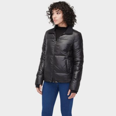 UGG Izzie Puffer Jacket Nylon voor Dames in Black, maat L