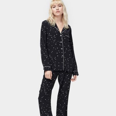 UGG Raven Set Silk Pyjama's voor Dames in Black Stars, maat S