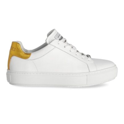 Shabbies Witte sneaker met gele achterpatch