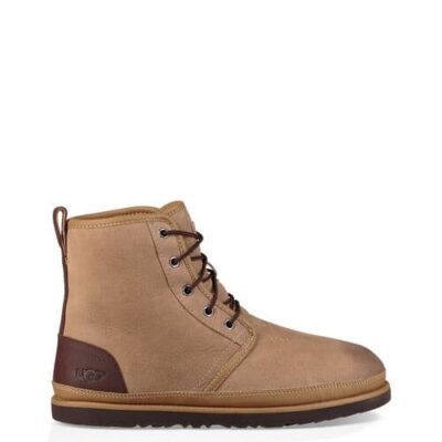 UGG Harkley Waterproof Laarzen voor Heren in Desert Tan, maat 50.5 | Leder