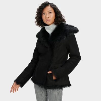 UGG Karlene Toscana Jas voor Dames in Black, maat M | Shearling