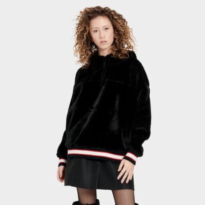 UGG Kailani Sherpa Jas voor Dames in Black, maat M | Polyester