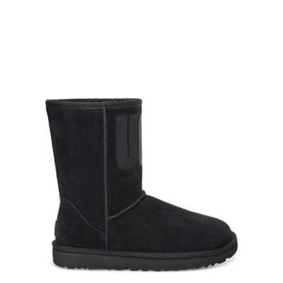 UGG Classic Short Rubber Logo Laarzen voor Dames in Black, maat 38 | Suede
